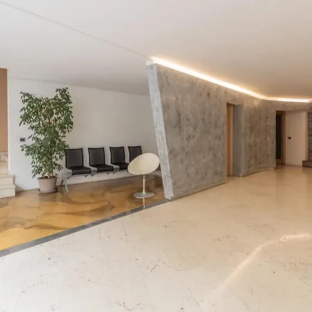 Homeby, Casa Marta Lägenhet Milano